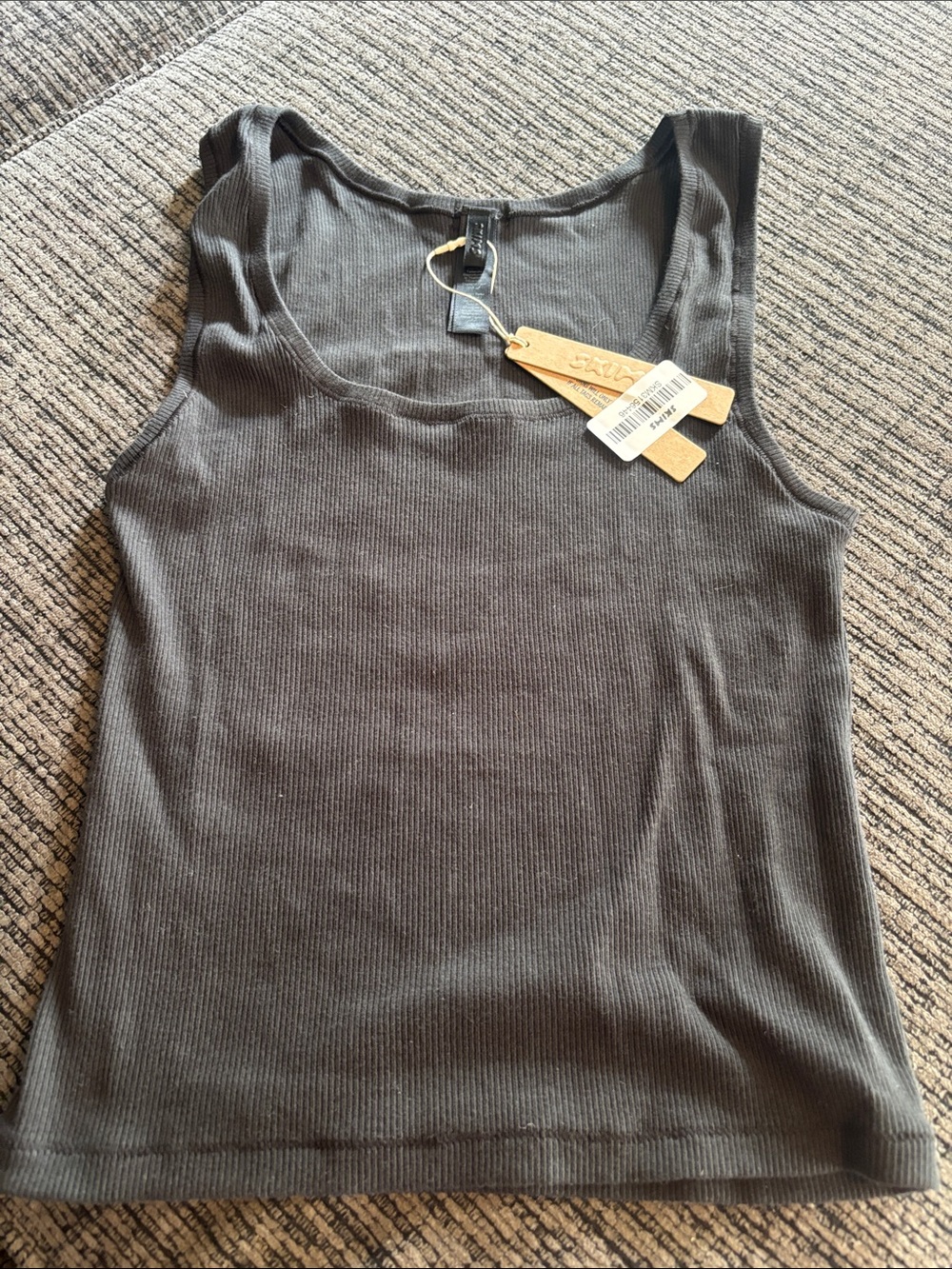Skims Women’s Ribbed Tank Top - soot